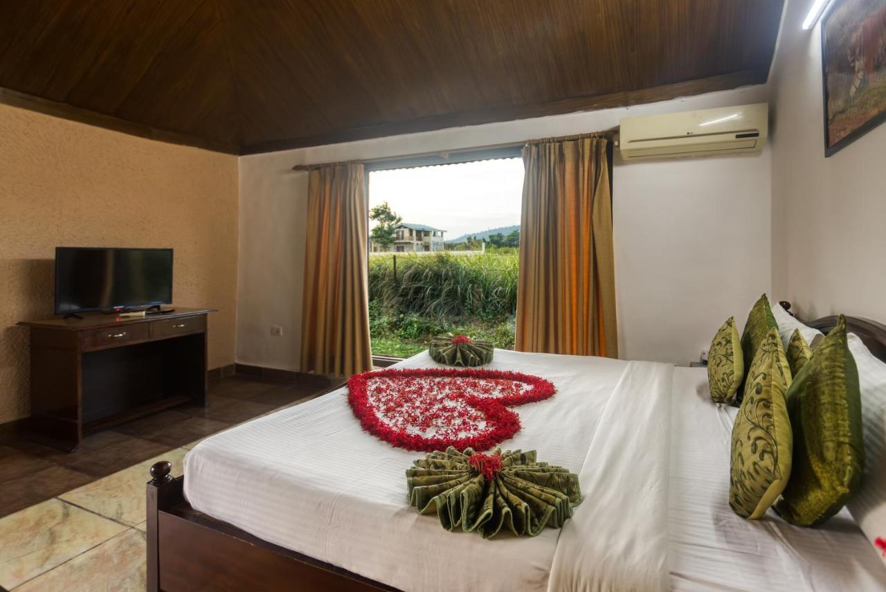 Tusk And Roar Corbett Resort, Jim Corbett Rāmnagar Exterior foto