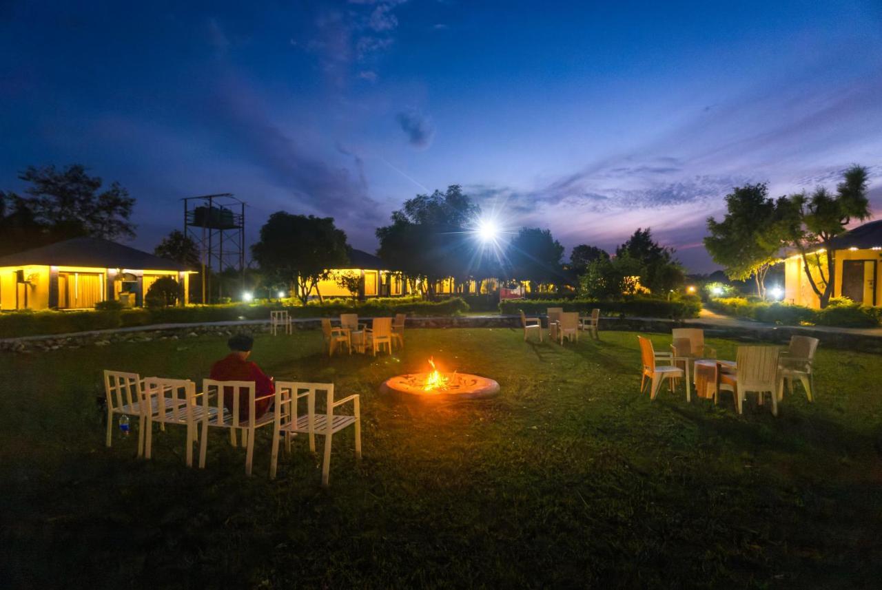 Tusk And Roar Corbett Resort, Jim Corbett Rāmnagar Exterior foto