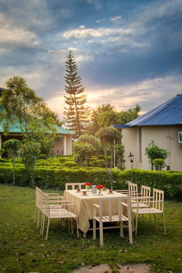 Tusk And Roar Corbett Resort, Jim Corbett Rāmnagar Exterior foto